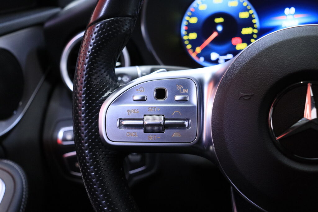 tuotekuva-Mercedes-Benz-C-JNO-319-2026-04-09-073507-15 tuotekuva-Mercedes-Benz-C-JNO-319-2026-04-09-073507-15