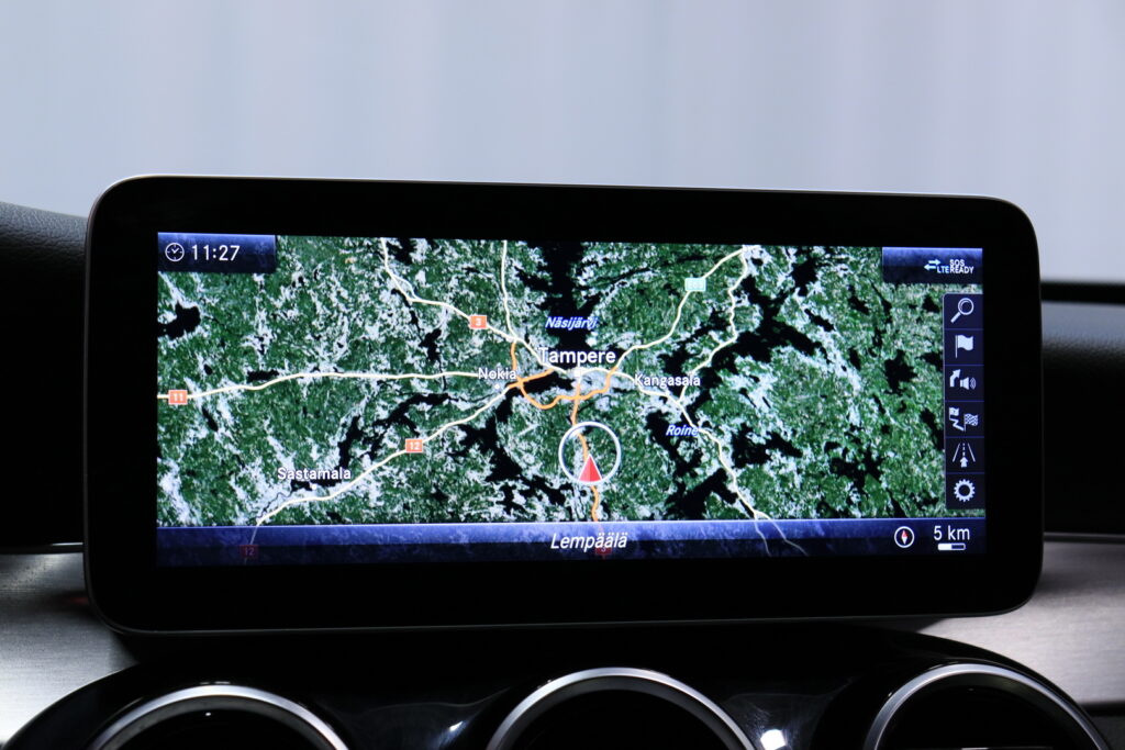 tuotekuva-Mercedes-Benz-C-JNO-319-2026-04-09-073507-23 tuotekuva-Mercedes-Benz-C-JNO-319-2026-04-09-073507-23