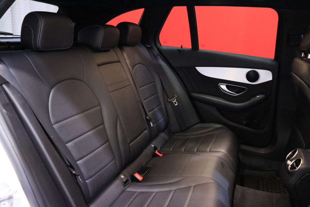 tuotekuva-Mercedes-Benz-C-JNO-319-2026-04-09-073507-28 tuotekuva-Mercedes-Benz-C-JNO-319-2026-04-09-073507-28