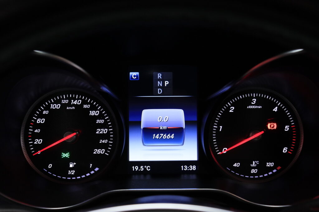 tuotekuva-Mercedes-Benz-C-LRX-348-2026-04-09-145506-19 tuotekuva-Mercedes-Benz-C-LRX-348-2026-04-09-145506-19