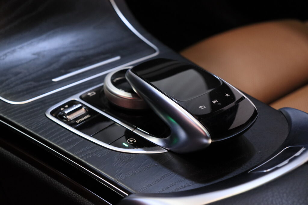 tuotekuva-Mercedes-Benz-C-LRX-348-2026-04-09-145506-29 tuotekuva-Mercedes-Benz-C-LRX-348-2026-04-09-145506-29