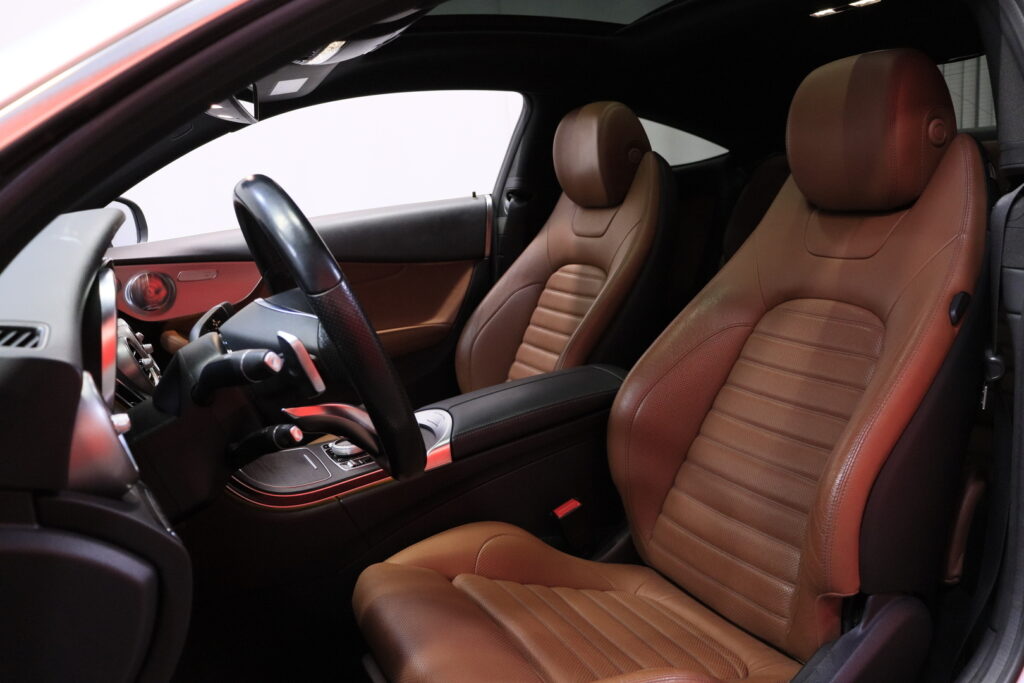 Mercedes-Benz - C - 220 d Coupé 4Matic A Business AMG // Webasto / Distronic+ / Burmester / Panorama / ILS / Blis / Ruskea nahkasisusta / Mercedes-Benz - C - 220 d Coupé 4Matic A Business AMG // Webasto / Distronic+ / Burmester / Panorama / ILS / Blis / Ruskea nahkasisusta / - Coupe