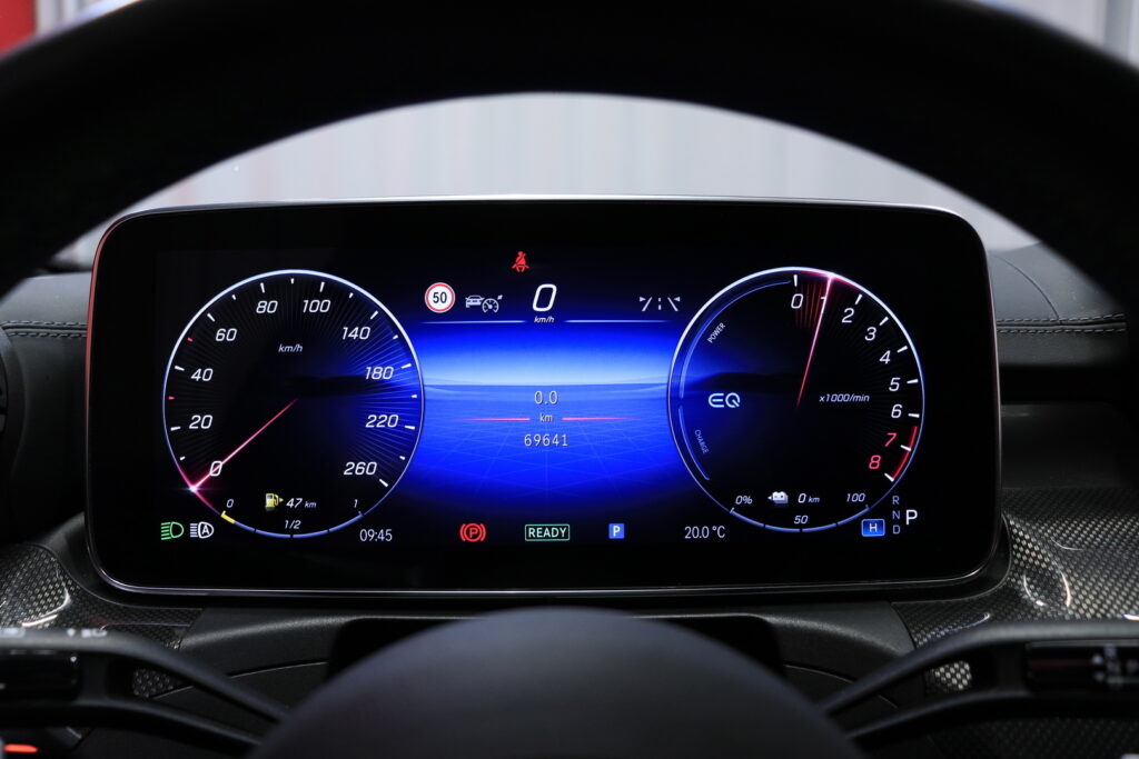 tuotekuva-Mercedes-Benz-C-YLZ-850-2026-04-09-150005-19 tuotekuva-Mercedes-Benz-C-YLZ-850-2026-04-09-150005-19