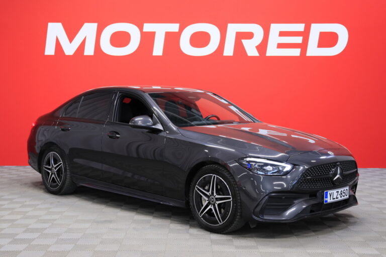 Mercedes-Benz - C - 300 e A Business AMG / DTR Pro / Digital Light / Koukku / MBUX Navi Premium / 360° / - Sedan