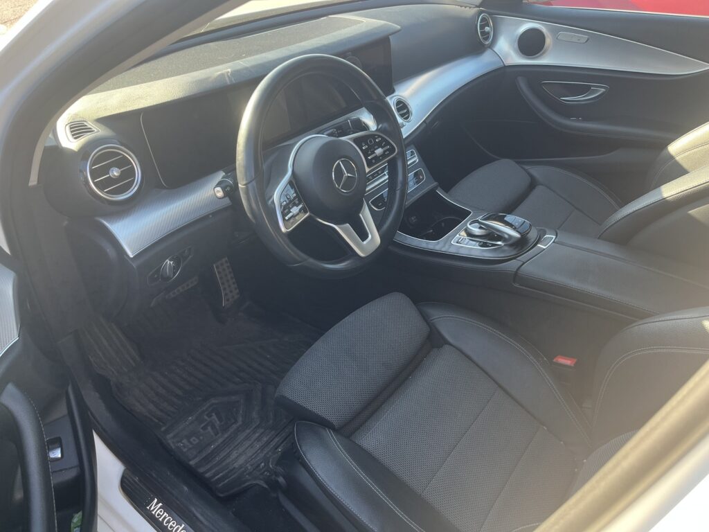 Mercedes-Benz - E - 300 de A Business Avantgarde Edition EQ Power Mercedes-Benz - E - 300 de A Business Avantgarde Edition EQ Power - Sedan