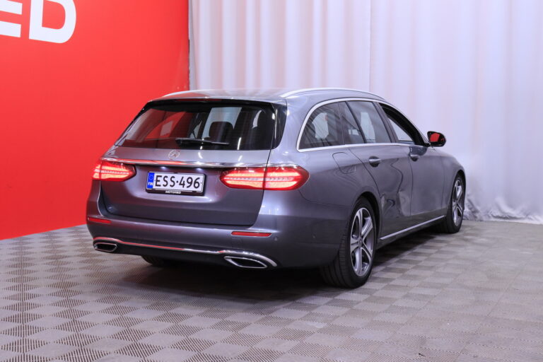 Mercedes-Benz - E - 350d T A Avantgarde // Distronic+ / Widescreen / HUD / Webasto / Burmester / Ilmastoidut istuimet muistilla / LED // - Farmari