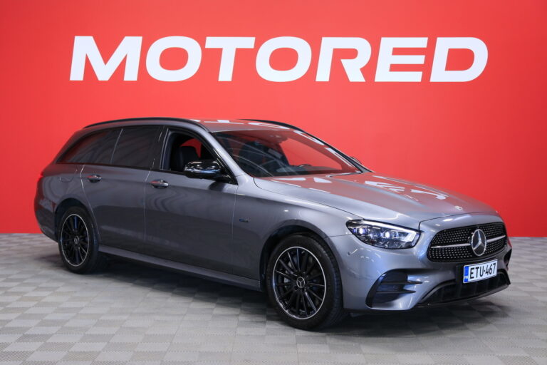 Mercedes-Benz - E - 300 de 4MATIC T A Business AMG EQ Power // Burmester / Multibeam LED / Vetokoukku / Lohko / Widescreen / Night paketti / - Farmari