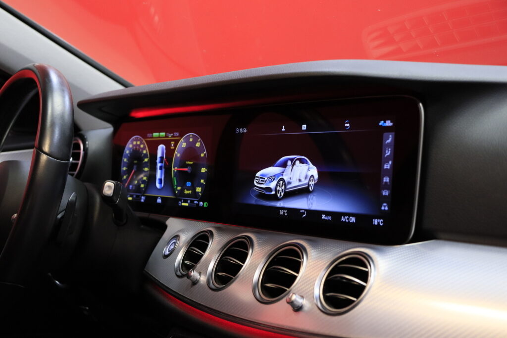 Mercedes-Benz - E - 300 e A Business Avantgarde Edition EQ Power / Suomi-auto / Päivitetty tekniikka! / DTR+ / Widescreen / Multibeam / Muistipenkit / 360° / Mercedes-Benz - E - 300 e A Business Avantgarde Edition EQ Power / Suomi-auto / Päivitetty tekniikka! / DTR+ / Widescreen / Multibeam / Muistipenkit / 360° / - Sedan