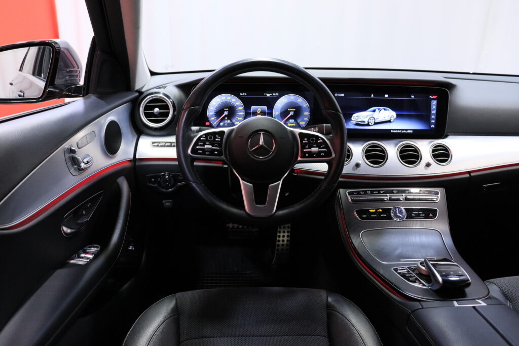 Mercedes-Benz - E - 300 e A Business Avantgarde Edition EQ Power / Suomi-auto / Päivitetty tekniikka! / DTR+ / Widescreen / Multibeam / Muistipenkit / 360° / Mercedes-Benz - E - 300 e A Business Avantgarde Edition EQ Power / Suomi-auto / Päivitetty tekniikka! / DTR+ / Widescreen / Multibeam / Muistipenkit / 360° / - Sedan