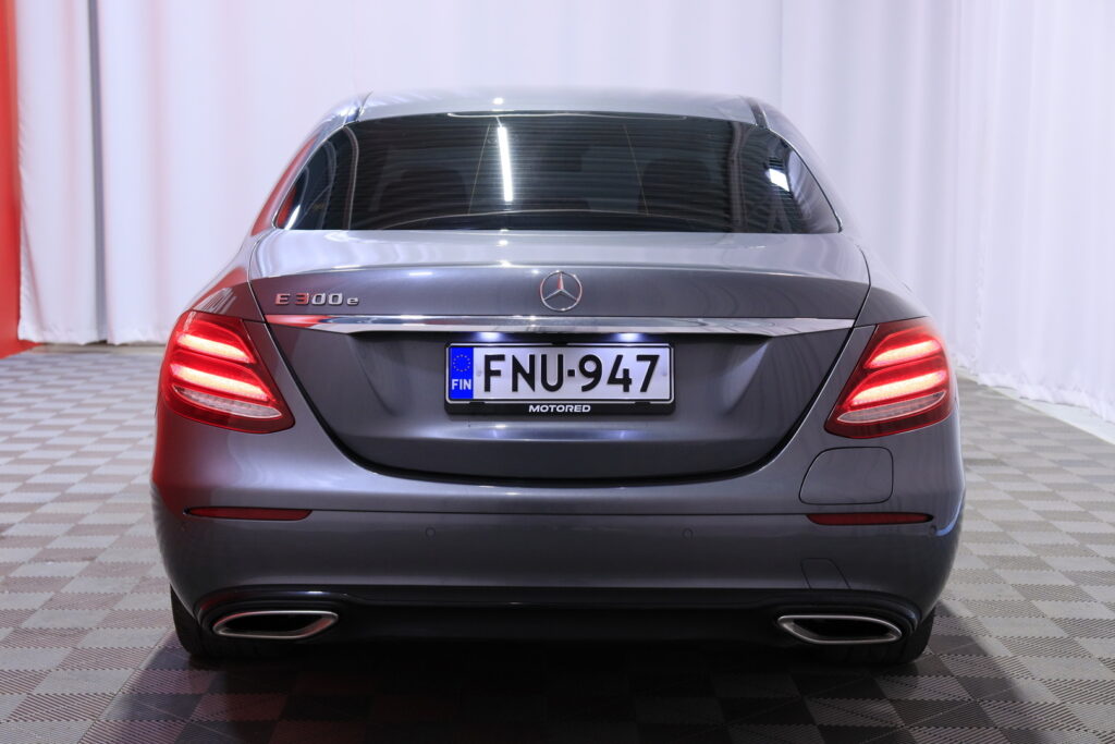 Mercedes-Benz - E - 300 e A Business Avantgarde Edition EQ Power / Suomi-auto / Päivitetty tekniikka! / DTR+ / Widescreen / Multibeam / Muistipenkit / 360° / Mercedes-Benz - E - 300 e A Business Avantgarde Edition EQ Power / Suomi-auto / Päivitetty tekniikka! / DTR+ / Widescreen / Multibeam / Muistipenkit / 360° / - Sedan
