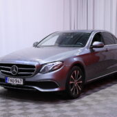 Mercedes-Benz - E - 300 e A Business Avantgarde Edition EQ Power / Suomi-auto / Päivitetty tekniikka! / DTR+ / Widescreen / Multibeam / Muistipenkit / 360° / - Sedan