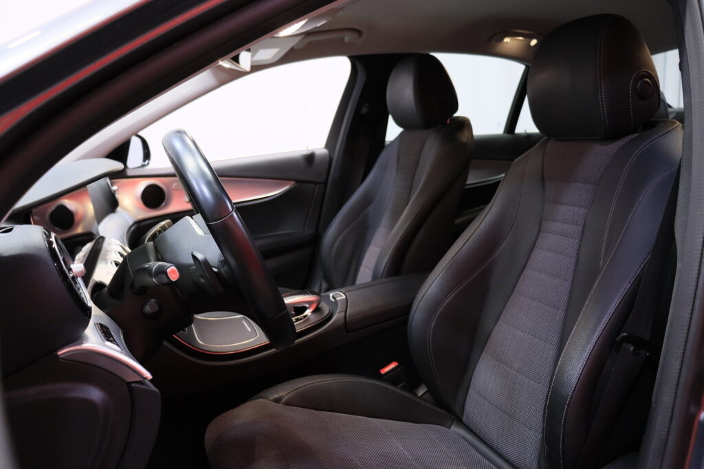 Mercedes-Benz - E - 300 e A Business Avantgarde Edition EQ Power / Suomi-auto / Päivitetty tekniikka! / DTR+ / Widescreen / Multibeam / Muistipenkit / 360° / Mercedes-Benz - E - 300 e A Business Avantgarde Edition EQ Power / Suomi-auto / Päivitetty tekniikka! / DTR+ / Widescreen / Multibeam / Muistipenkit / 360° / - Sedan