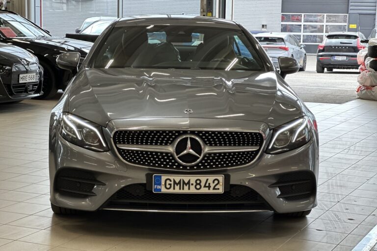 Mercedes-Benz - E - 220 d A Coupé Business AMG - Coupe