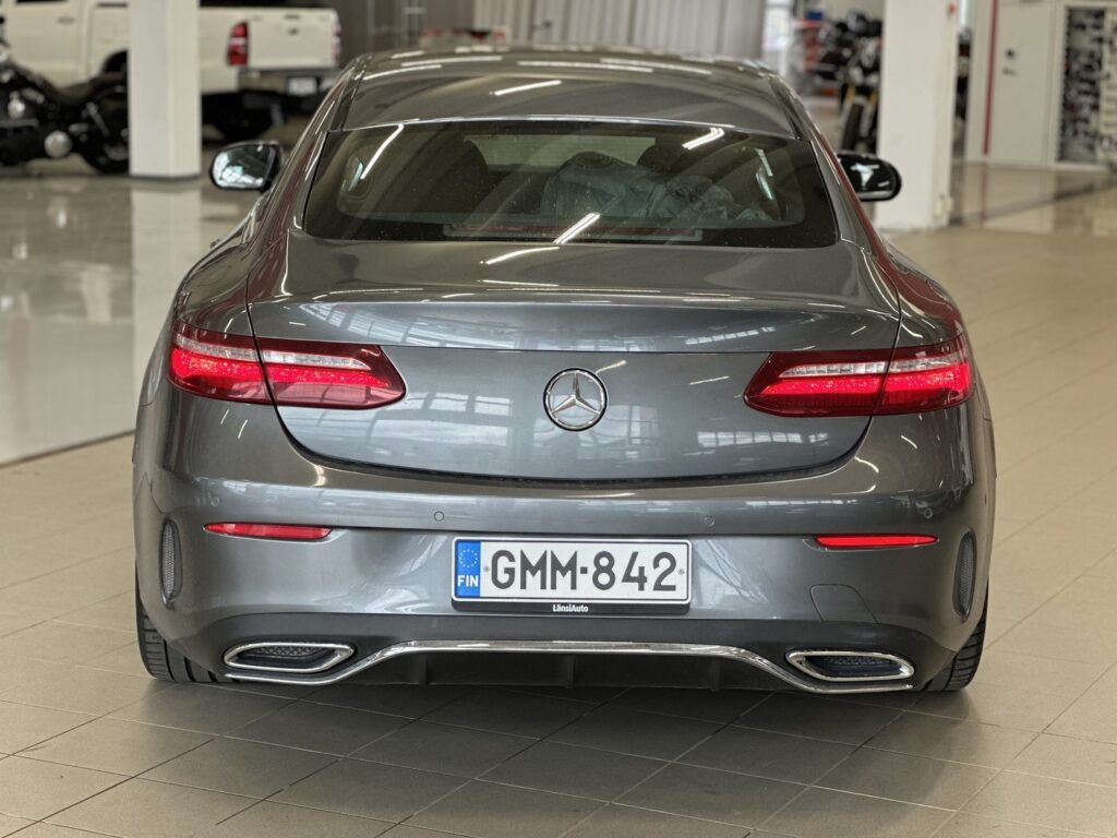 Mercedes-Benz - E - 220 d A Coupé Business AMG Mercedes-Benz - E - 220 d A Coupé Business AMG - Coupe