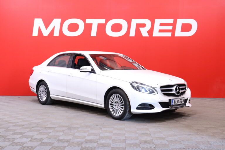 Mercedes-Benz - E - 220 CDI BE A Premium Business // Suomi-auto / Webasto / Ortopedi / ILS LED // - Sedan
