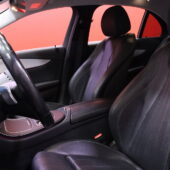 Mercedes-Benz - E - 220 d 4MATIC A Business Avantgarde / 1.om Suomi-auto / Merkkihuollot / Distronic+ / Multibeam / 360° / Keyless / Widescreen / - Sedan