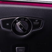 Mercedes-Benz - E - 220 d 4MATIC A Business Avantgarde / 1.om Suomi-auto / Merkkihuollot / Distronic+ / Multibeam / 360° / Keyless / Widescreen / - Sedan