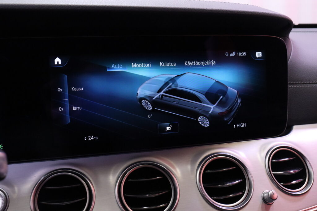 tuotekuva-Mercedes-Benz-E-YXP-985-2026-04-08-155007-28 tuotekuva-Mercedes-Benz-E-YXP-985-2026-04-08-155007-28