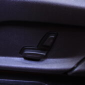 Mercedes-Benz - EQC - 400 4Matic Business AMG // Distronic+ / Multibeam / Burmester / Kattoluukku / P-kamera / Vetokoukku / IHC+ / Keyless // - Maastoauto