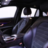 Mercedes-Benz - EQC - 400 4Matic Business AMG // Distronic+ / Multibeam / Burmester / Kattoluukku / P-kamera / Vetokoukku / IHC+ / Keyless // - Maastoauto