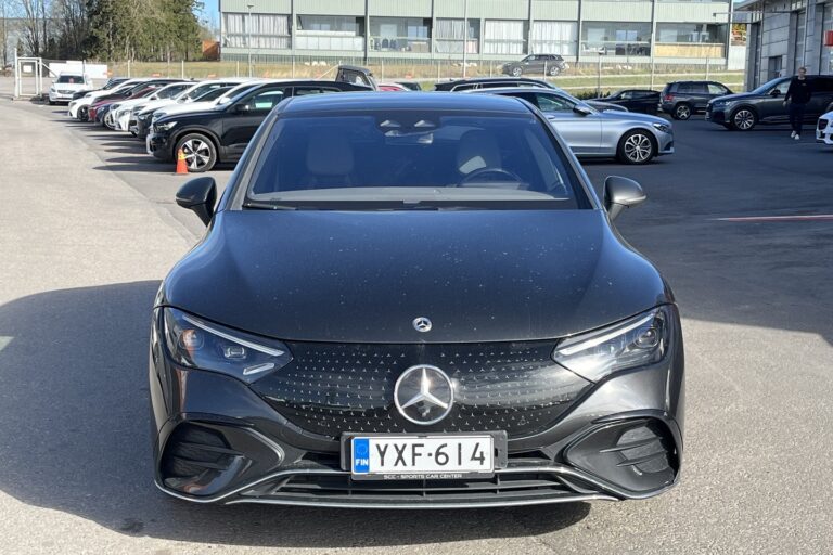 Mercedes-Benz - EQE - 350 4MATIC AMG - Sedan