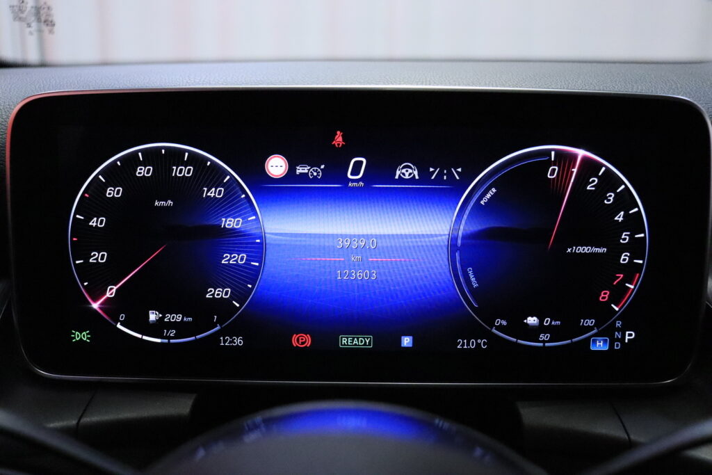 tuotekuva-Mercedes-Benz-GLC-FSB-735-2026-04-10-105007-15 tuotekuva-Mercedes-Benz-GLC-FSB-735-2026-04-10-105007-15