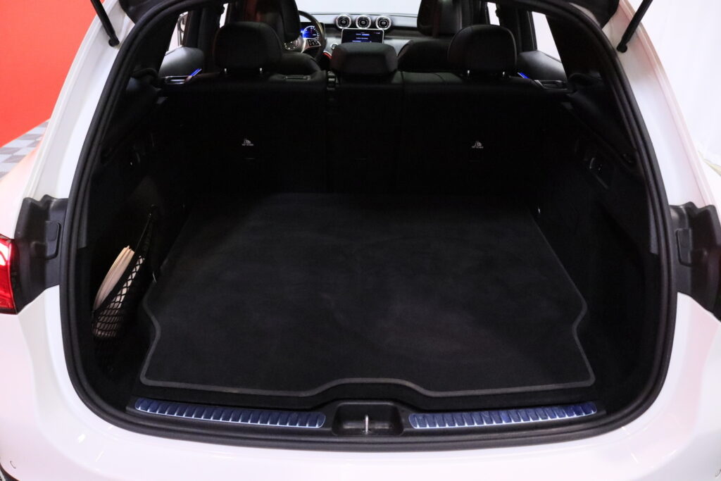 tuotekuva-Mercedes-Benz-GLC-FSB-735-2026-04-10-105007-28 tuotekuva-Mercedes-Benz-GLC-FSB-735-2026-04-10-105007-28