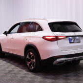 Mercedes-Benz - GLC - 300 e 4MATIC // Distronic+ / Burmester / Panorama / Koukku / Muistipenkit / Kamera / CarPlay / Digimittari // - Maastoauto