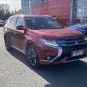 Mitsubishi - Outlander PHEV - Instyle Navi 4WD 5P - Farmari