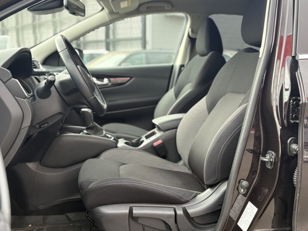 Nissan - Qashqai - DIG-T 160 N-Connecta 2WD DCT NNC // 360° / Lohko / Cruise / LED / Bluetooth // Nissan - Qashqai - DIG-T 160 N-Connecta 2WD DCT NNC // 360° / Lohko / Cruise / LED / Bluetooth // - Maastoauto