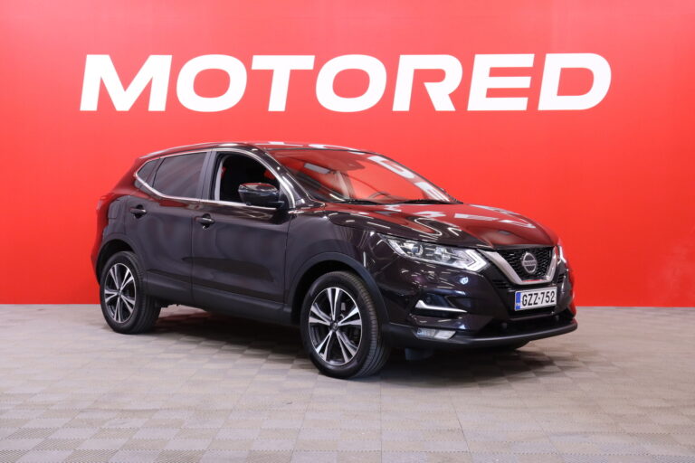 Nissan - Qashqai - DIG-T 160 N-Connecta 2WD DCT NNC // 360° / Lohko / Vakkari / Bluetooth / Navi / KeyLessGo / Tutkat / 2x renkaat // - Maastoauto