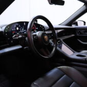 Porsche - Taycan - 4S Performance Battery + // SOH 93% / Flektit vaihdettu /ACC / Sport Chrono + / Bose // - Viistoperä