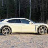 Porsche - Taycan - Turbo Cross Tursimo // Burmester / Matkustajan näyttö / PASM / PCCB / ACC / HUD / 360° / 4-pyöräohajus // - Farmari