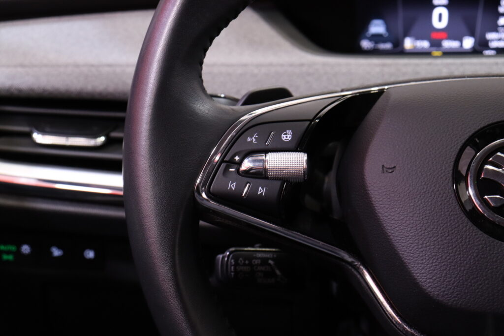 tuotekuva-Skoda-Enyaq-FRJ-932-2026-04-22-164005-18 tuotekuva-Skoda-Enyaq-FRJ-932-2026-04-22-164005-18