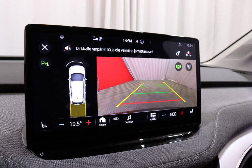 tuotekuva-Skoda-Enyaq-FRJ-932-2026-04-22-164005-22 tuotekuva-Skoda-Enyaq-FRJ-932-2026-04-22-164005-22