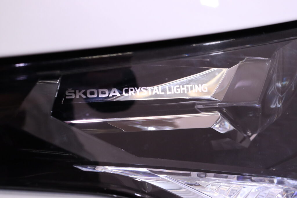 tuotekuva-Skoda-Enyaq-OZY-936-2026-04-25-120102-35 tuotekuva-Skoda-Enyaq-OZY-936-2026-04-25-120102-35