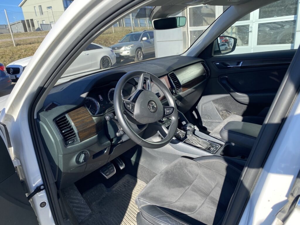 Skoda - Kodiaq - 2,0 TDI 190 4x4 Scout DSG Autom. Skoda - Kodiaq - 2,0 TDI 190 4x4 Scout DSG Autom. - Maastoauto