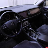 Skoda - Kodiaq - 2,0 TDI 190 4x4 Scout DSG Autom. // Jakopää tehty 11/2025 /  7-P / 1.om. Suomi auto / ACC / Webasto / Canton / Koukku // - Maastoauto