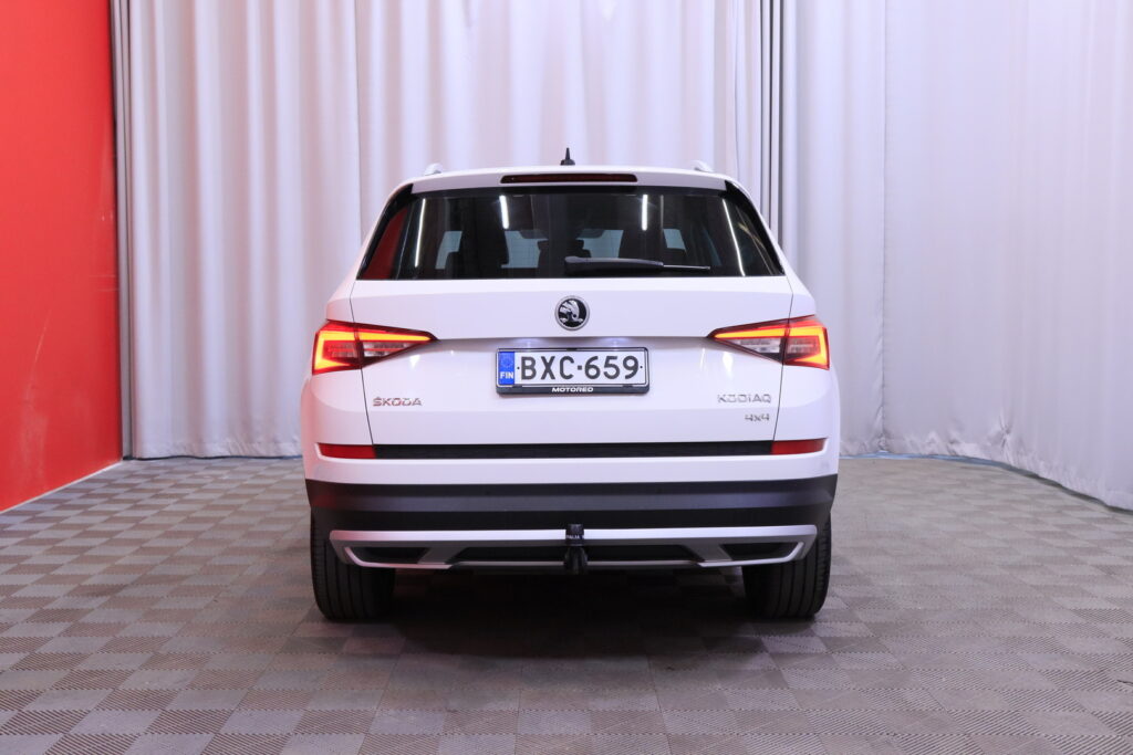 Skoda - Kodiaq - 2,0 TDI 190 4x4 Scout DSG Autom. // Jakopää tehty 11/2025 / 7-P / 1.om. Suomi auto / ACC / Webasto / Canton / Koukku // Skoda - Kodiaq - 2,0 TDI 190 4x4 Scout DSG Autom. // Jakopää tehty 11/2025 / 7-P / 1.om. Suomi auto / ACC / Webasto / Canton / Koukku // - Maastoauto
