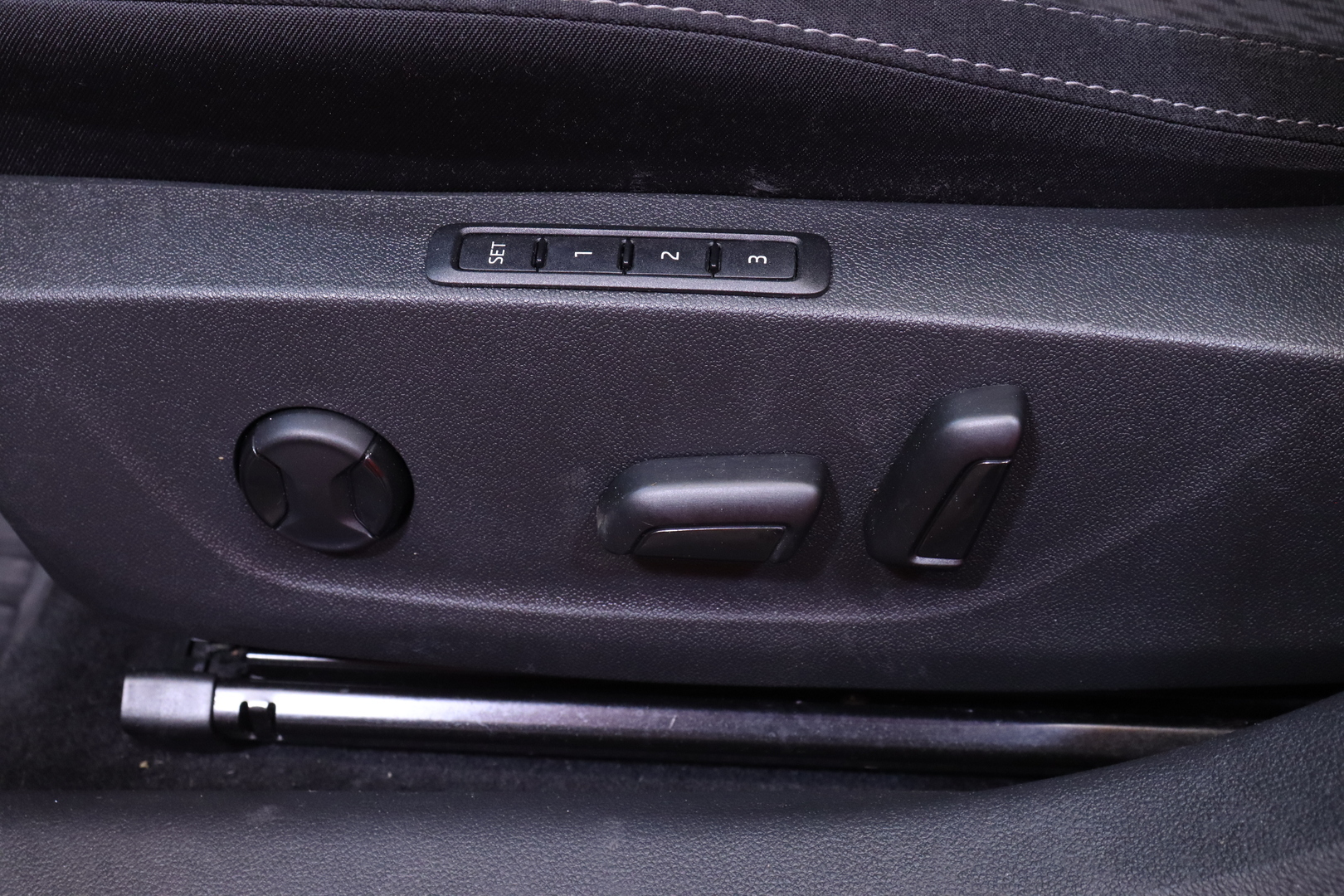 Skoda - Octavia - Combi 2,0 TDI 150 Style Launch Edition DSG // ACC / Webasto / Muistipenkit / Panorama / Matrix LED  / HUD // - Farmari
