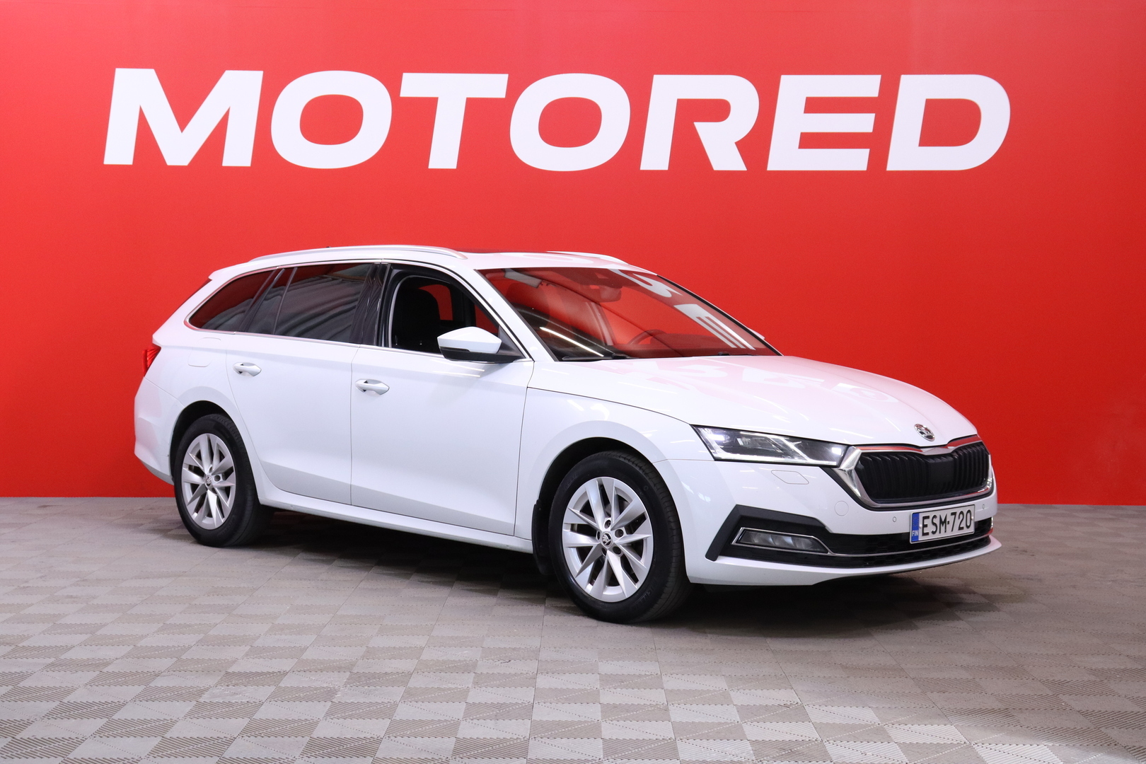 Skoda - Octavia - Combi 2,0 TDI 150 Style Launch Edition DSG // ACC / Webasto / Muistipenkit / Panorama / Matrix LED  / HUD // - Farmari