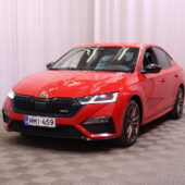 Skoda - Octavia - 1,4 TSI PHEV RS iV DSG Autom // ACC / Matrix / DCC / Webasto / Canton / HUD / Keyless / Hieronta / Digimittari - Sedan