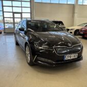 Skoda - Superb - SUPERB Farmari (AC) 5ov 1395cm3 A - Farmari
