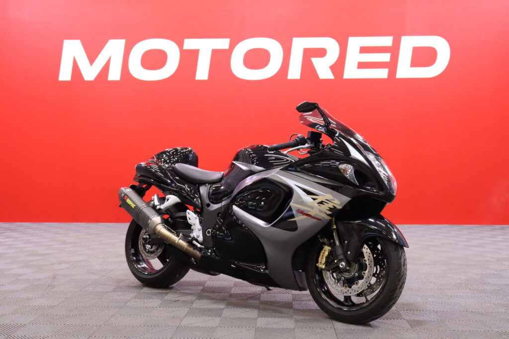 Suzuki - GSX - 1300R Hayabusa // Akrapovic-putkisto / ABS / Brembo // Suzuki - GSX - 1300R Hayabusa // Akrapovic-putkisto / ABS / Brembo // - Moottoripyörä