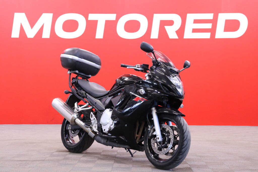 Suzuki - GSX - 650 F // Juuri saapunut! / Suomi-pyörä / A2 kuristettavissa / Vaihdenäyttö // Suzuki - GSX - 650 F // Juuri saapunut! / Suomi-pyörä / A2 kuristettavissa / Vaihdenäyttö // - Moottoripyörä