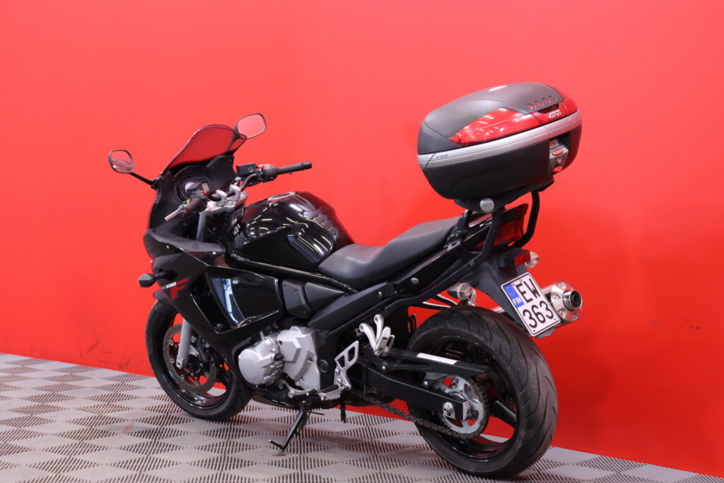 Suzuki - GSX - 650 F // Juuri saapunut! / Suomi-pyörä / A2 kuristettavissa / Vaihdenäyttö // Suzuki - GSX - 650 F // Juuri saapunut! / Suomi-pyörä / A2 kuristettavissa / Vaihdenäyttö // - Moottoripyörä