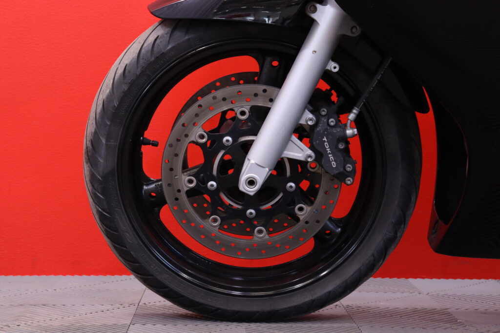 Suzuki - GSX - 650 F // Juuri saapunut! / Suomi-pyörä / A2 kuristettavissa / Vaihdenäyttö // Suzuki - GSX - 650 F // Juuri saapunut! / Suomi-pyörä / A2 kuristettavissa / Vaihdenäyttö // - Moottoripyörä