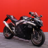 Suzuki - GSX-R - 1000 // Juuri saapunut! / Suomi-pyörä / Yoshimura putkisto / Huoltokirja / Ohjausiskari // - Moottoripyörä