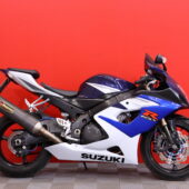 Suzuki - GSX-R - 1000 // Akrapovic / Säädettävä kahva / Hyvät renkaat // - Moottoripyörä