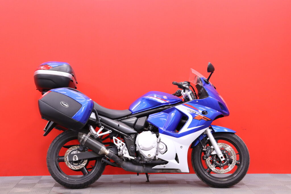 Suzuki - GSX - 650 F // Juuri saapunut! / Suomi-pyörä / 3x Laukut // Suzuki - GSX - 650 F // Juuri saapunut! / Suomi-pyörä / 3x Laukut // - Moottoripyörä